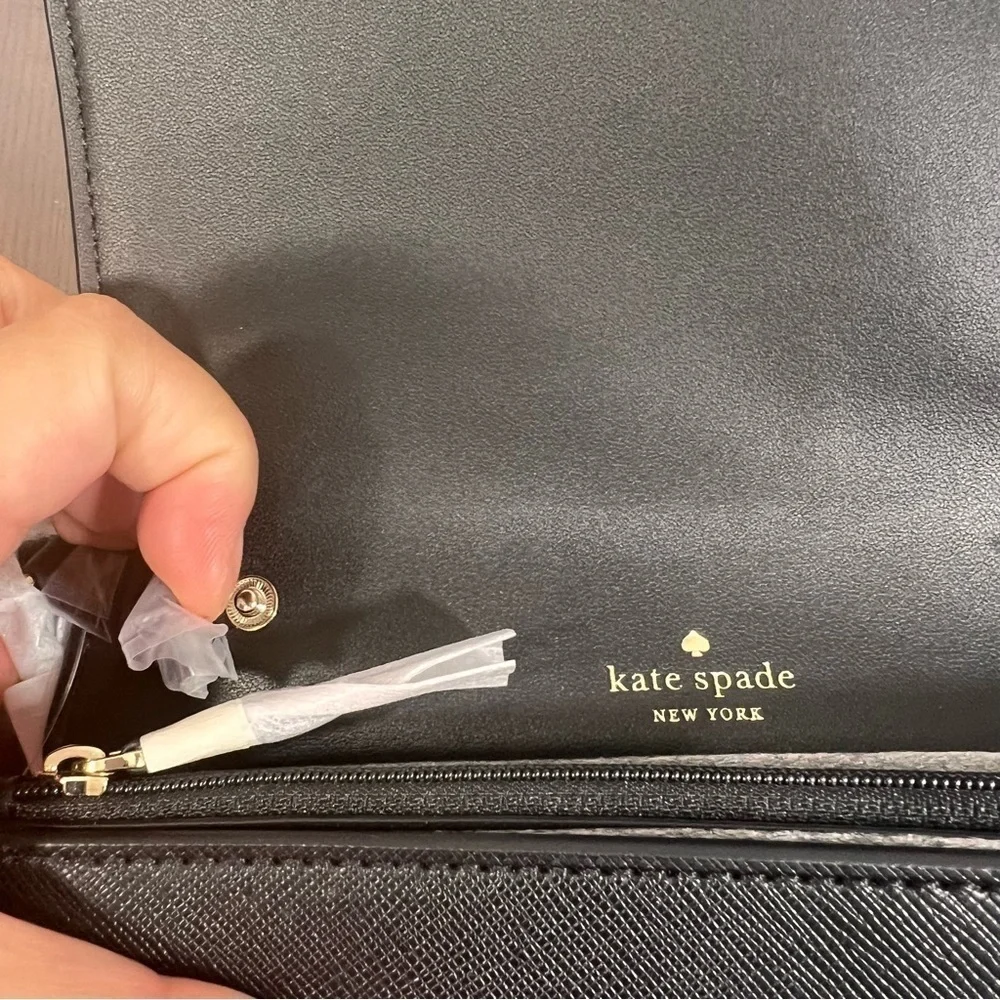 KATE SPADE NEW YORK DANA WALLET ON A STRING. Black PVC Nwt